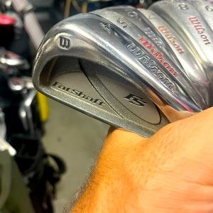 Wilson iron set 7 Pc Fat shaft in right Handed